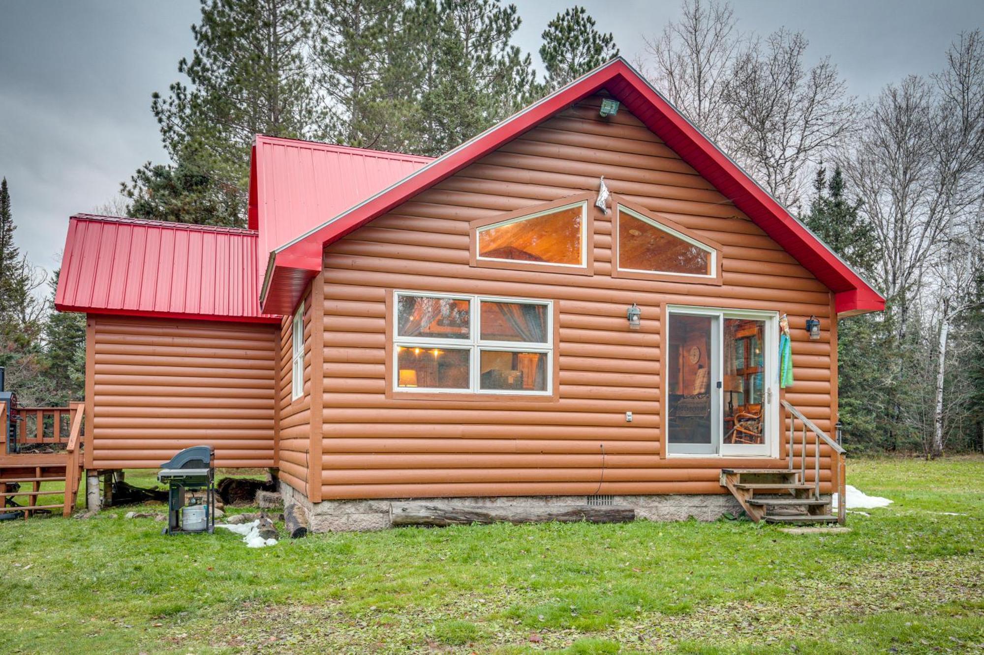 40-Acre, Off-Grid Wakefield Retreat With Gas Grill! Villa Exterior photo