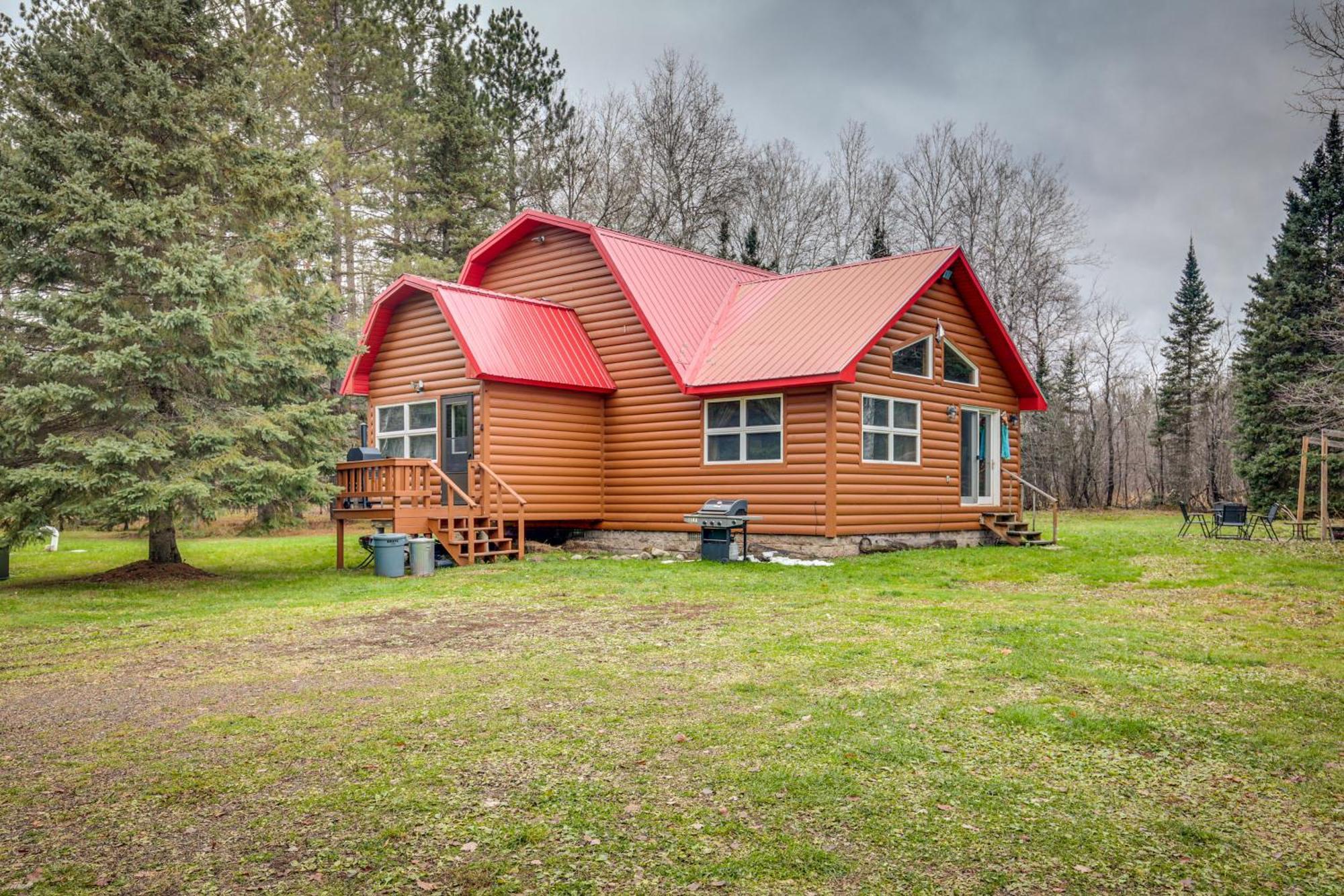 40-Acre, Off-Grid Wakefield Retreat With Gas Grill! Villa Exterior photo